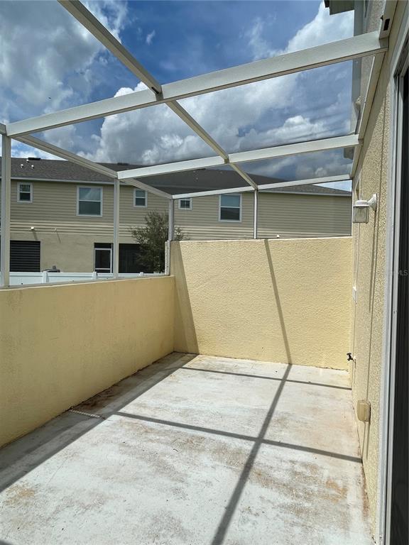 Building Photo - 1156 S Beach Cir