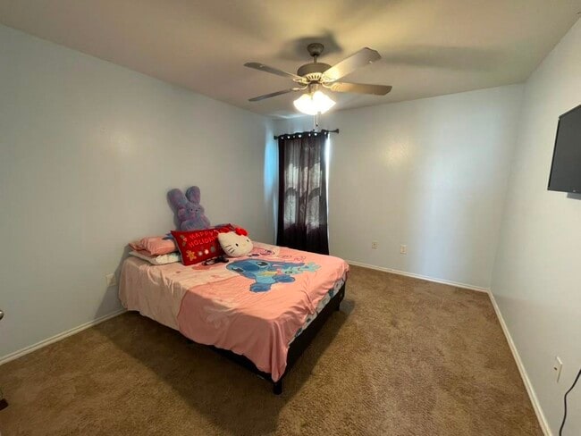 Building Photo - 9987 Inmaculada Ln