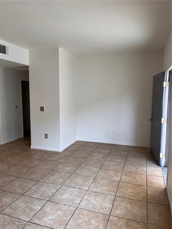 Building Photo - 2121 Hussium Hills St