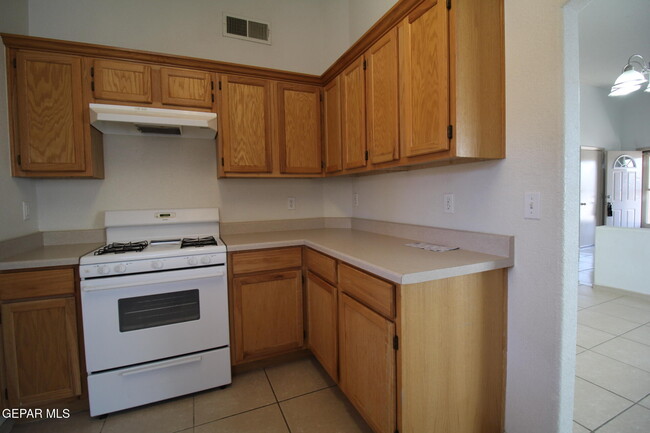 Building Photo - 14009 Robert Ituarte Dr