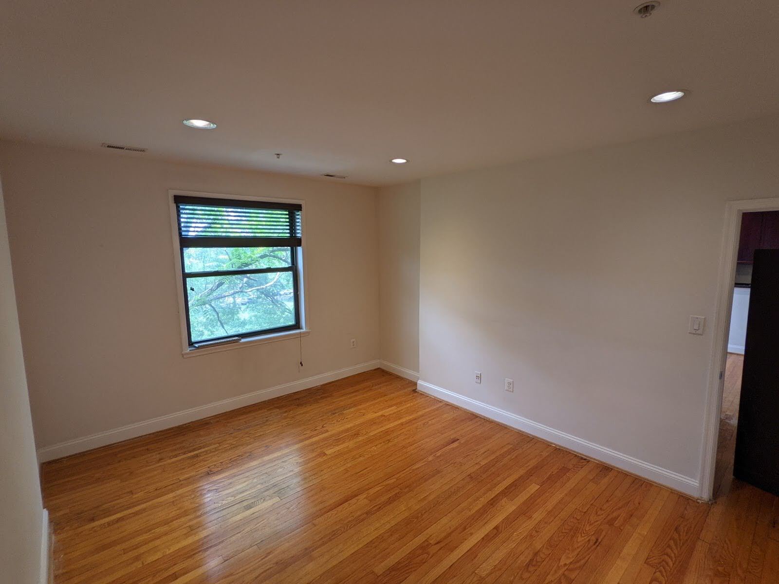 Building Photo - 5611 5th St NW