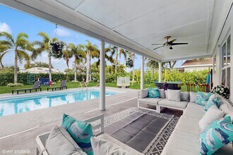 Building Photo - 11647 Anhinga Dr