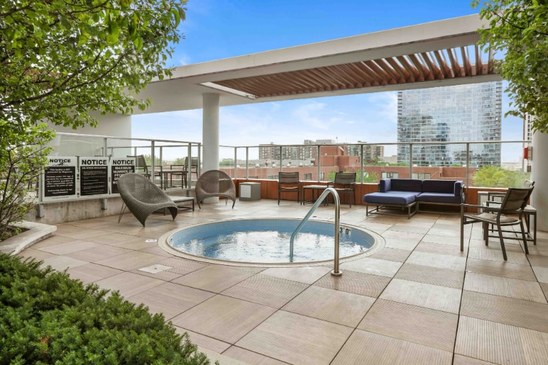 Building Photo - 1016 S State St