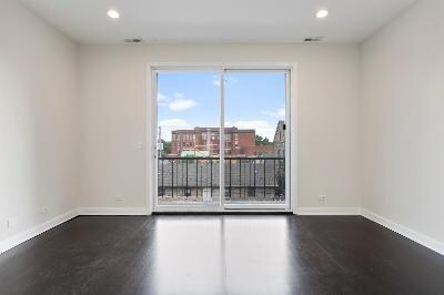 Building Photo - 1636 N Bosworth Ave