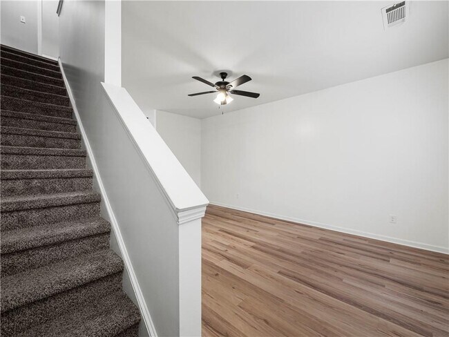 Building Photo - 4334 Box Elder Path