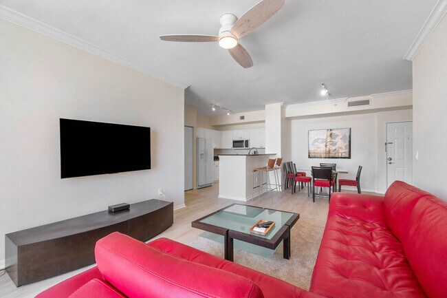 Building Photo - 651 Okeechobee Blvd