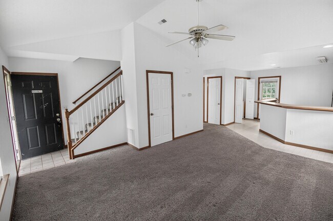 Building Photo - 5342 Godas Cir