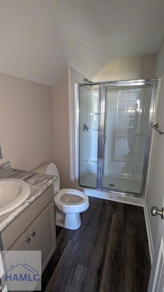 Building Photo - 222 Courage Wy