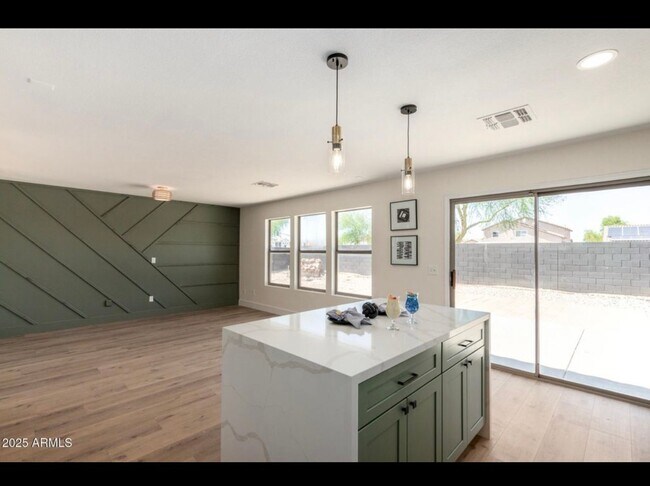 Building Photo - 13862 W Fargo Dr