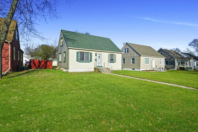 Building Photo - 2512 Salem Blvd