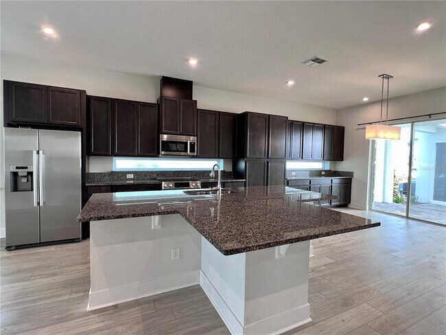 Building Photo - 8255 Nemours Pkwy