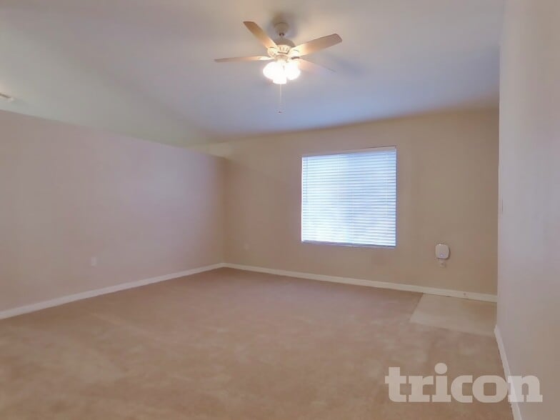 Building Photo - 423 N Shaylee Ln