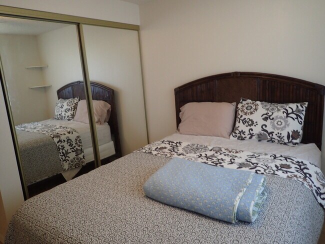 Building Photo - BEAUTIFUL FURNISHED 2bed/2Bath KIHEI SHORE...