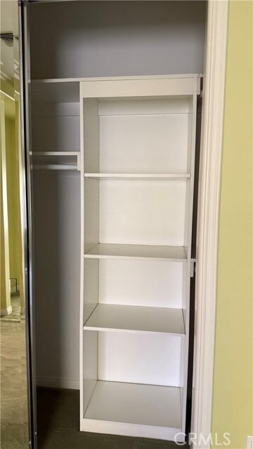 Building Photo - 9516 Lucerne Ave