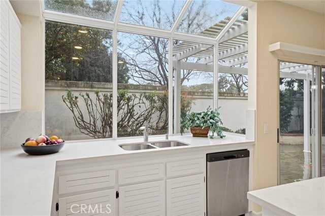 Building Photo - 5 Belcanto