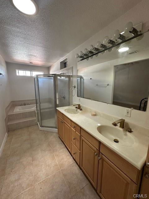 Building Photo - 13652 Edwards St