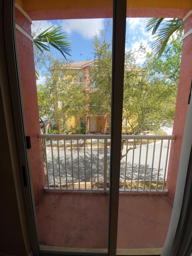 Building Photo - 3106 Shoma Dr