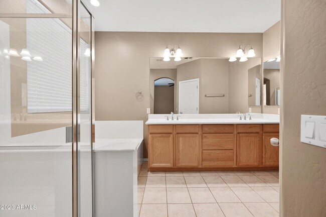 Building Photo - 18165 W Canyon Ln