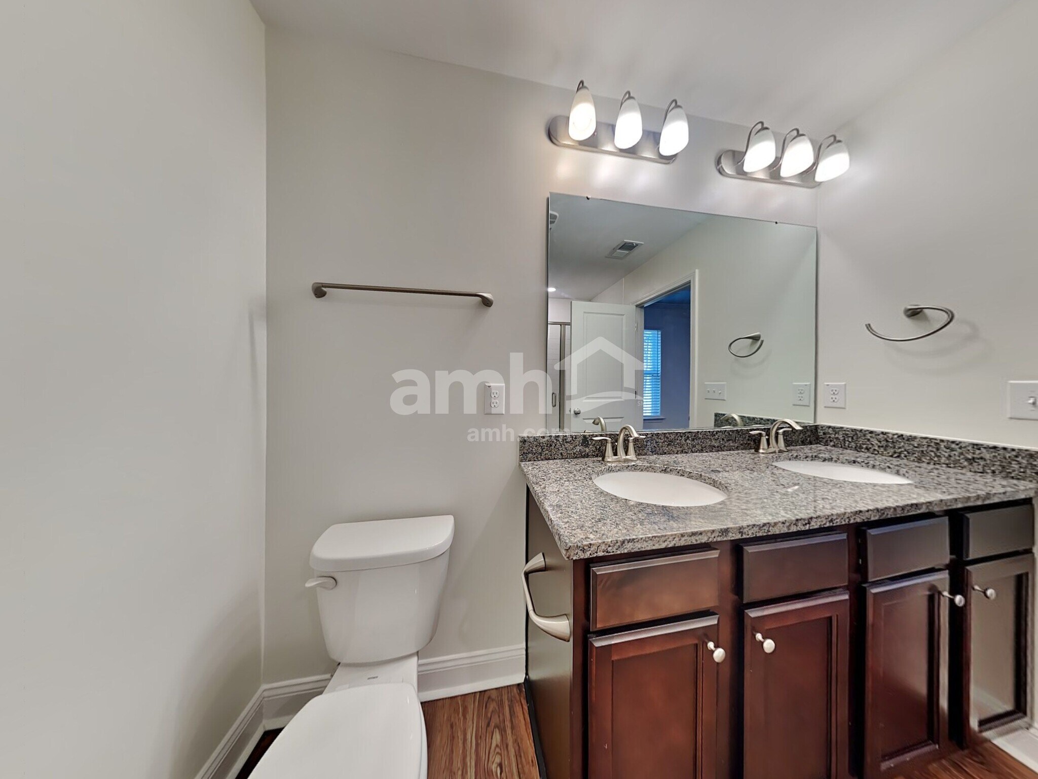 Building Photo - 304 Bering Ln