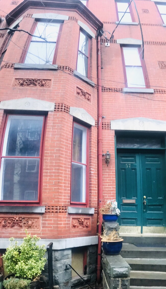Primary Photo - 57 James St
