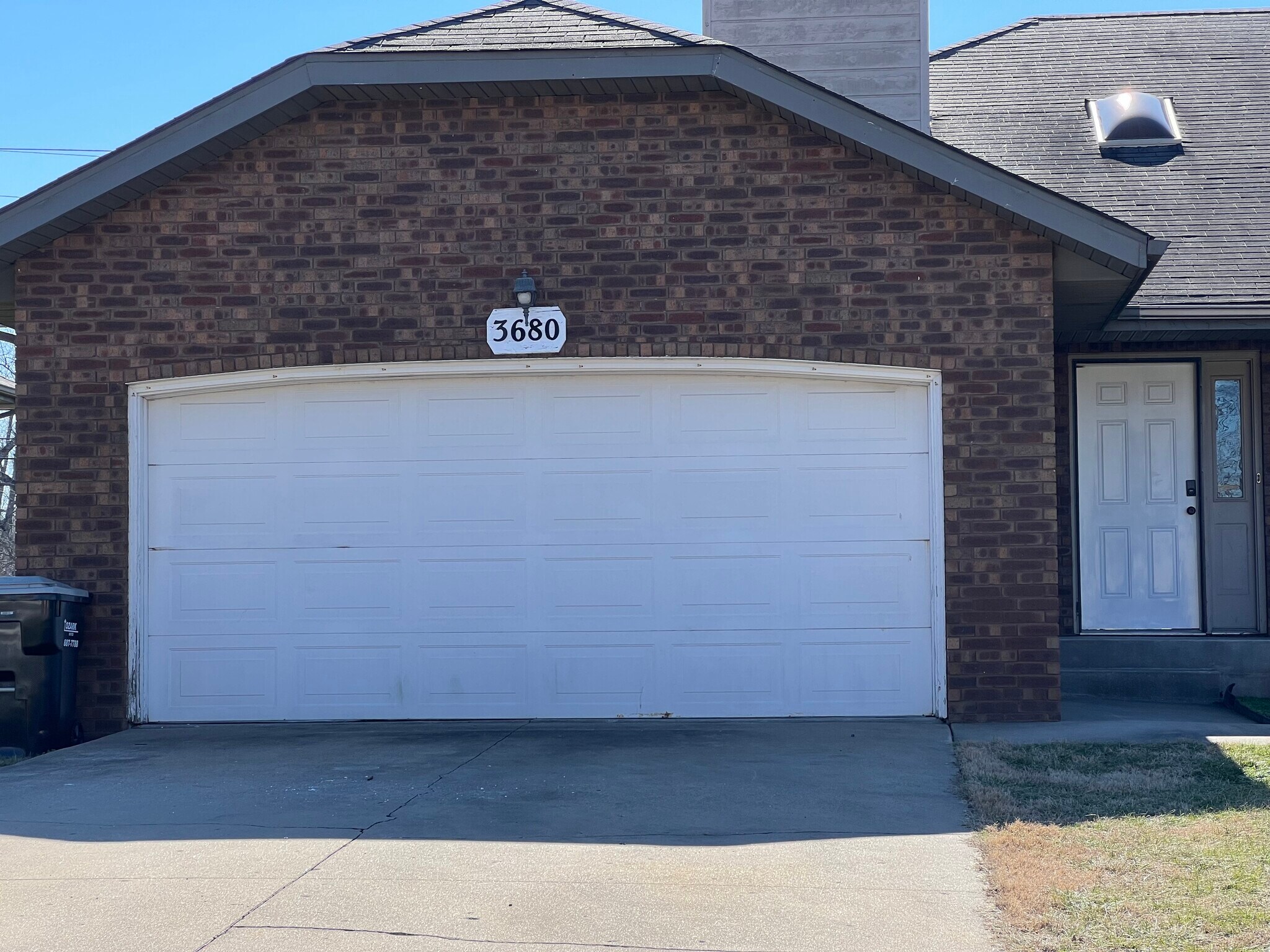 Large 2 car garage for parking - 3680 W Sylvania St