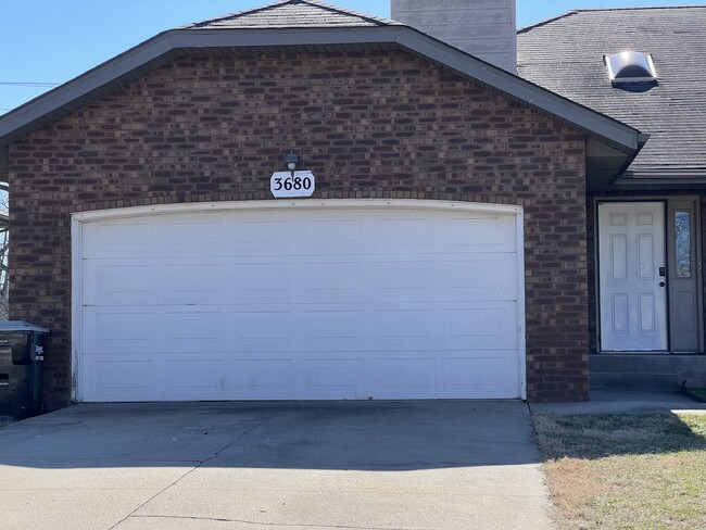 Large 2 car garage for parking - 3680 W Sylvania St