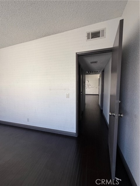 Building Photo - 24316 Sylvan Glen Rd