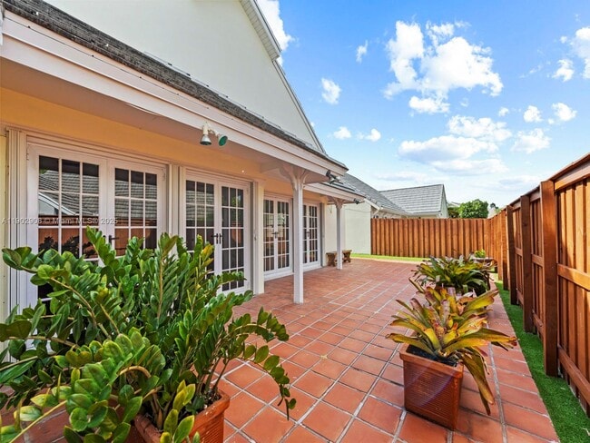 Building Photo - 9947 NW 47th Terrace