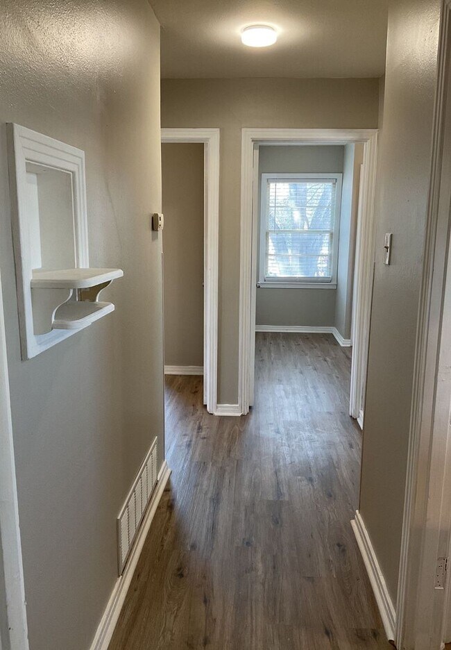 Building Photo - 920 Fannin Loop