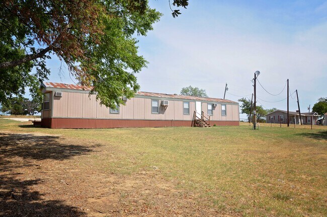 Building Photo - 10512 County Road 1020