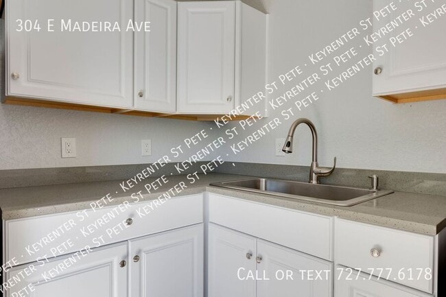 Building Photo - 304 E Madeira Ave