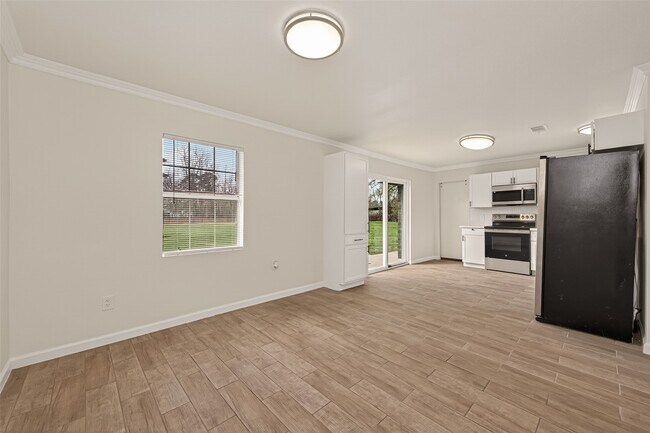 Building Photo - 25409 Pebble Dr