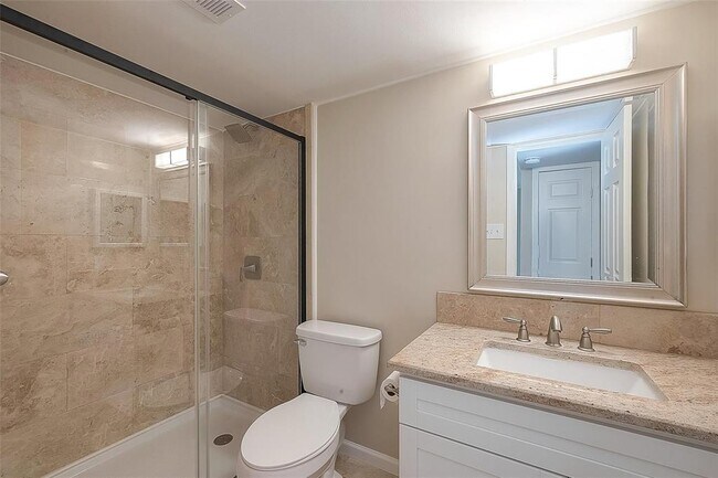 Building Photo - 12550 Whittington Dr