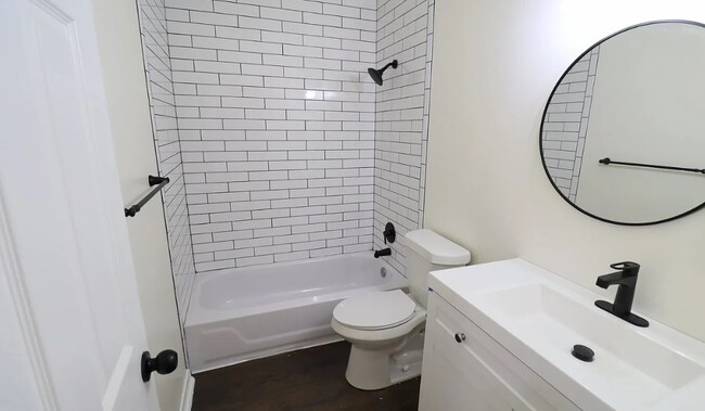 Building Photo - 5811 Bear Lake Dr