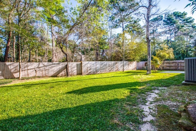 Building Photo - 24 E Torch Pine Cir
