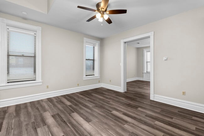 Building Photo - 1015 Ann Ave