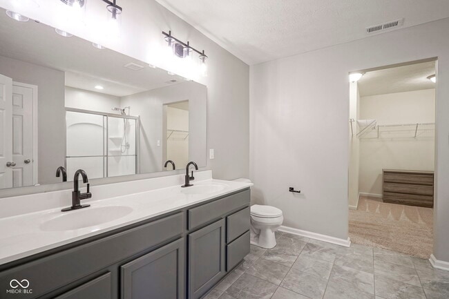 Building Photo - 16179 Larimar Dr