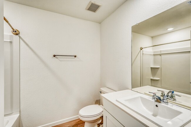 Building Photo - 476 San Miguel Crk Dr