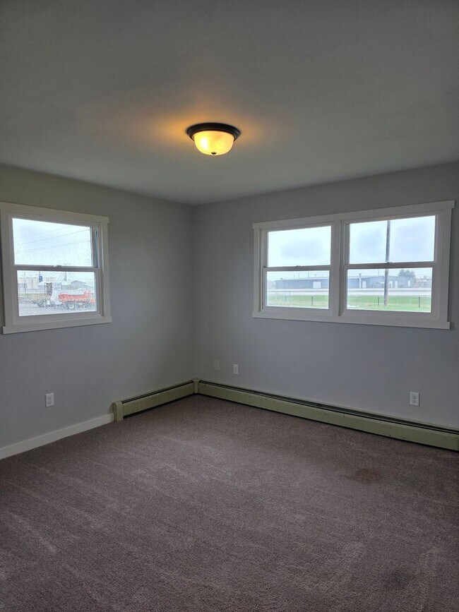 Building Photo - 184 Baileys Way