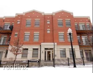 Building Photo - 758 W 15th St