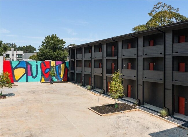 Building Photo - 1160 Gracewood Ave SE
