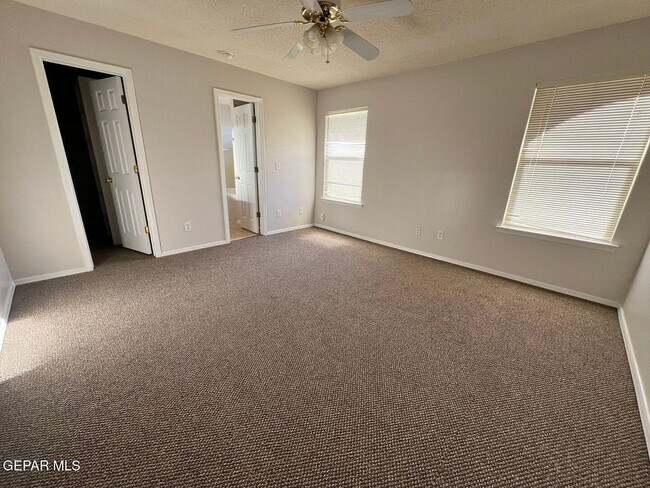 Building Photo - 14120 Robert Ituarte Dr