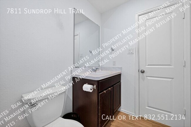 Building Photo - 7811 Sundrop Hl Trl