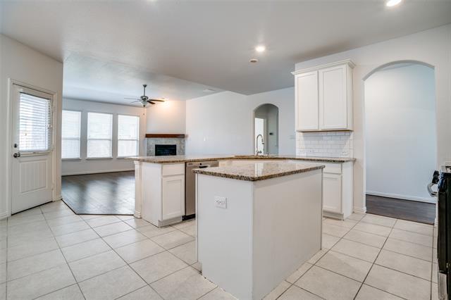 Building Photo - 4546 Frost Ave