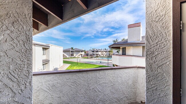 Building Photo - 16402 N 31st St