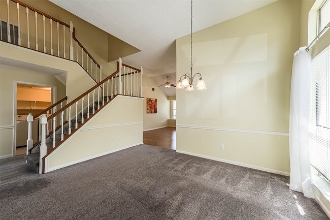 Building Photo - 14403 Little Willow Walk