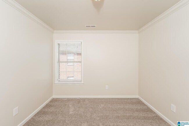 Building Photo - 291 Springdale Dr