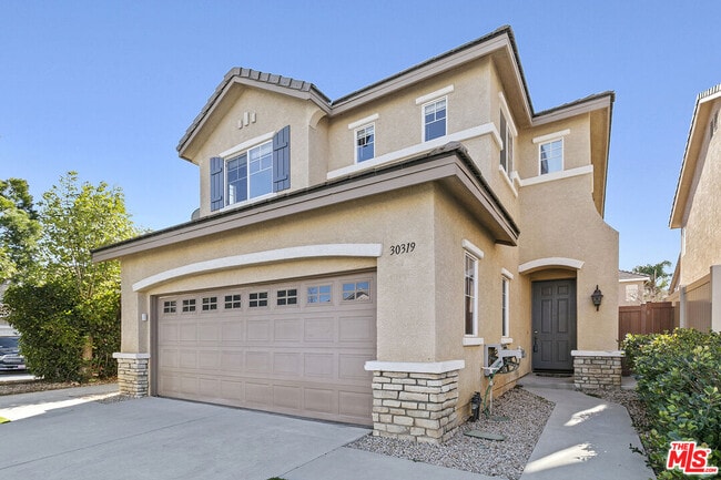 Building Photo - 30319 Cedar Oak Ln