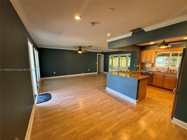 Building Photo - 11311 NW 32nd Manor