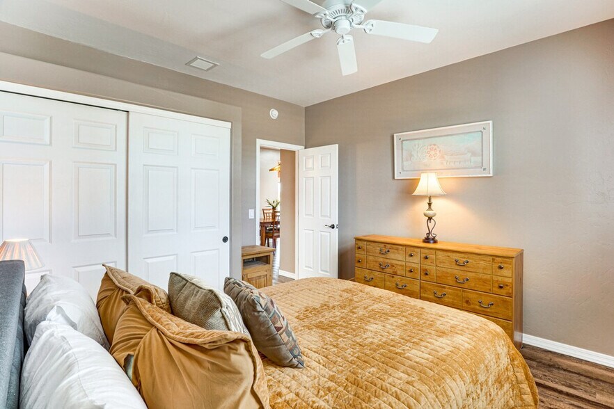 Building Photo - 3925 S Vía De Cristal